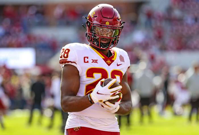 Iowa State RB Breece Hall in warmups